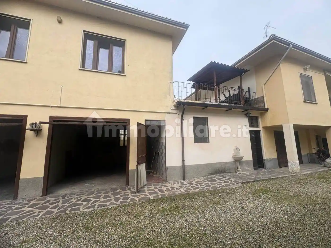 Casa indipendente in vendita a Tromello