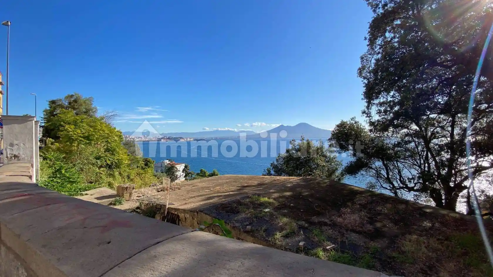 Appartamento in vendita a Napoli