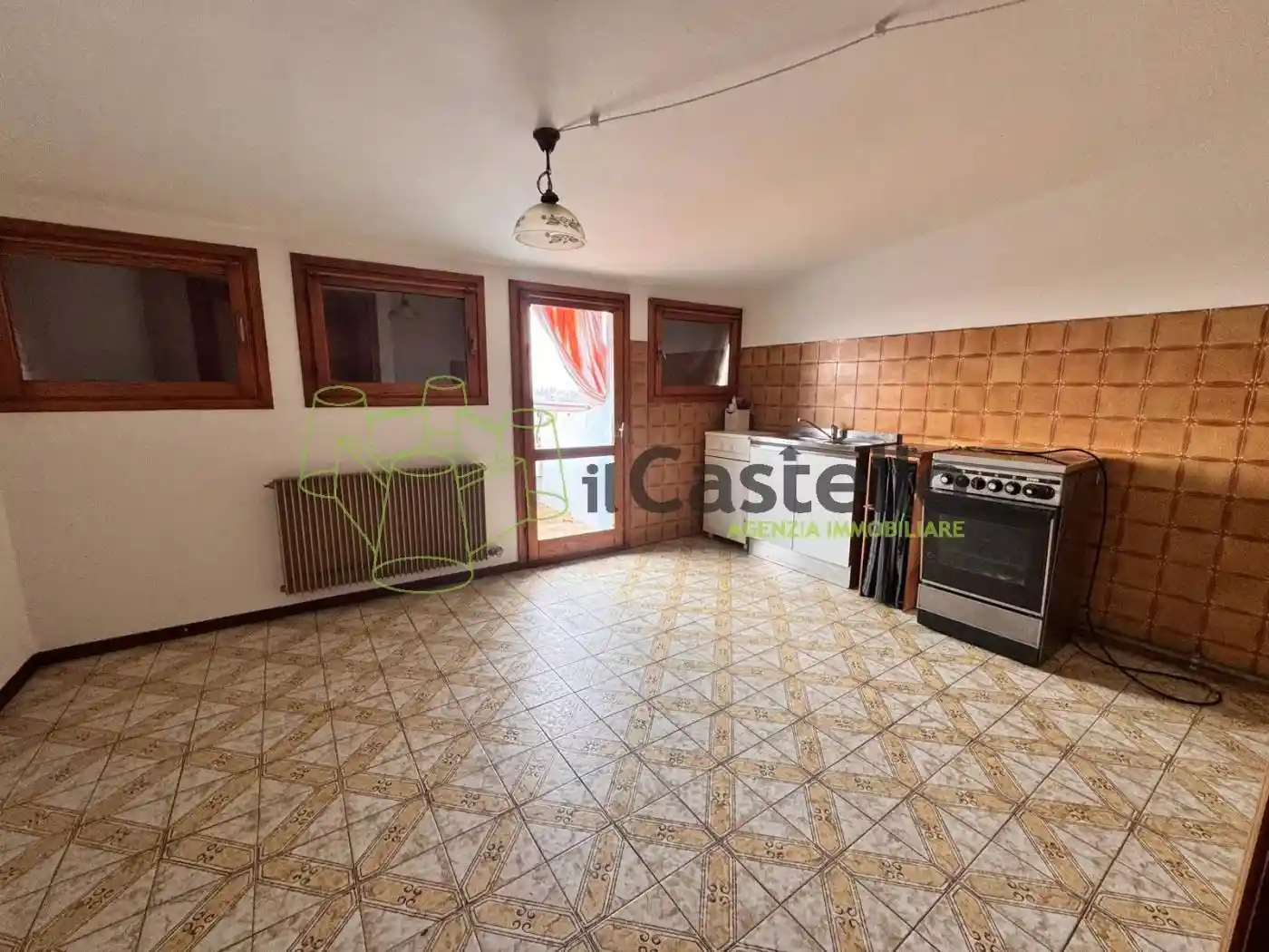 Appartamento in vendita a Valdobbiadene