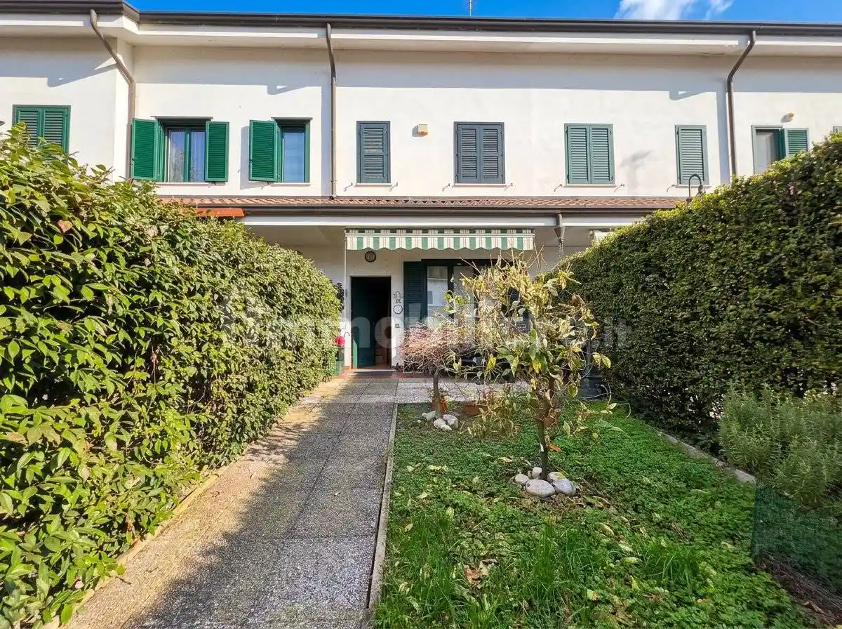 Villetta a schiera in vendita a Legnano