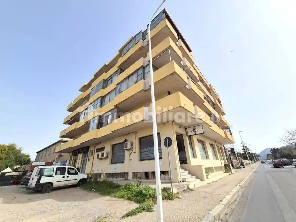 Appartamento in vendita a Carbonia