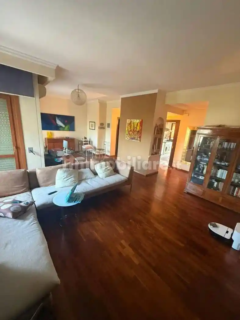 Appartamento in vendita a Salerno