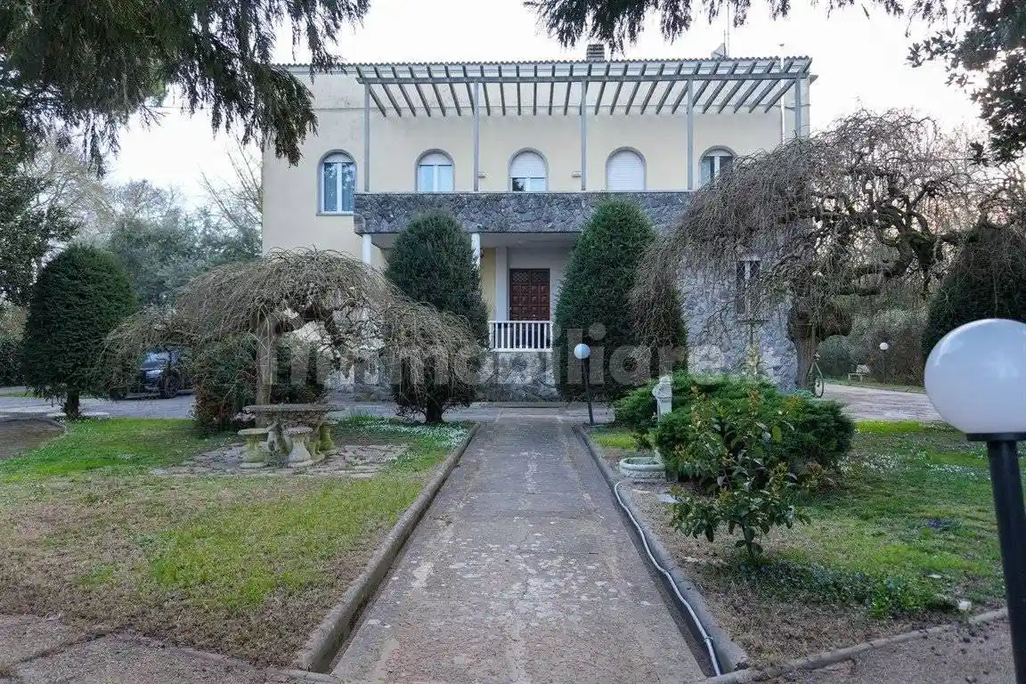 Casa indipendente in vendita a Ravenna