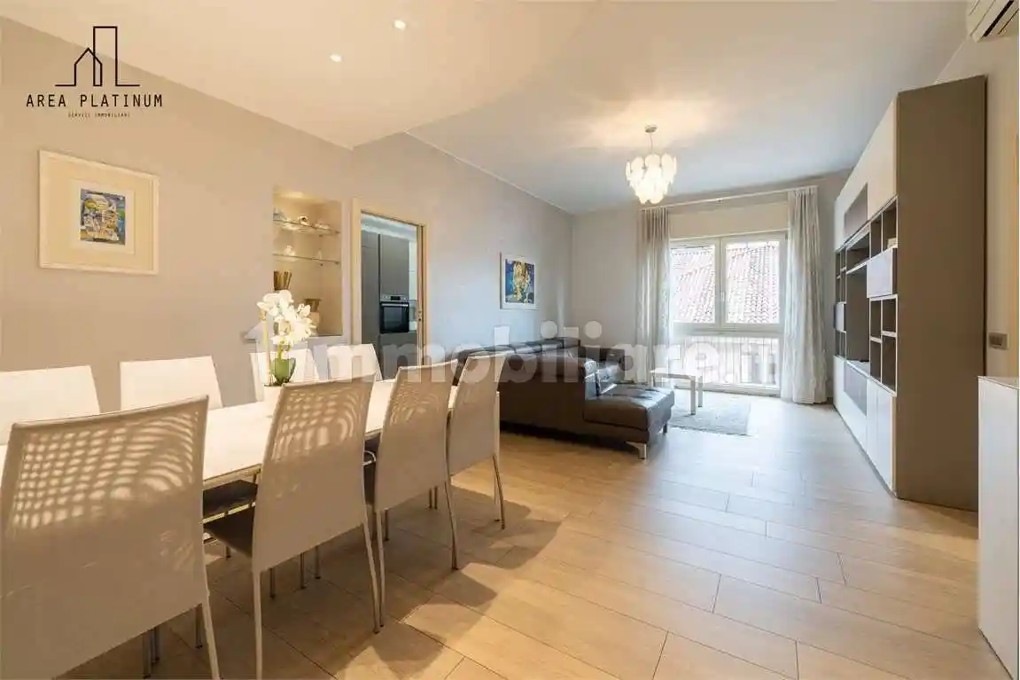 Appartamento in vendita a Monza