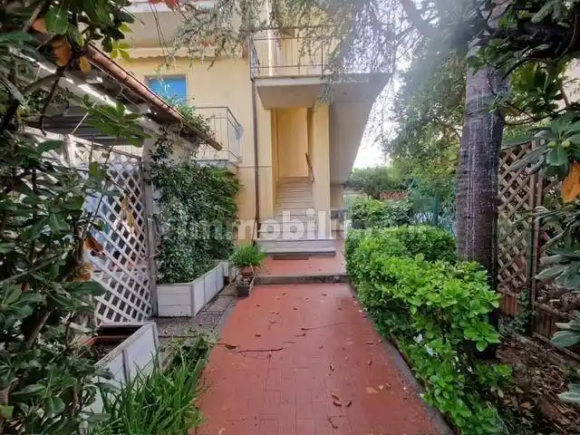 Appartamento in vendita a Rosignano Marittimo