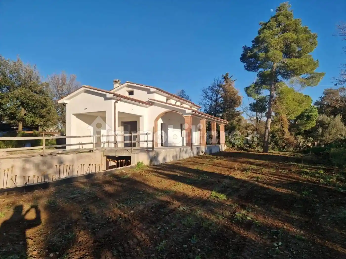 Villa in vendita a Cecina