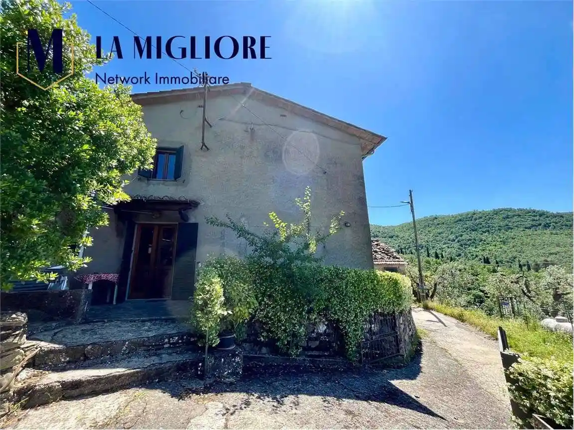 Casa indipendente in vendita a Montale