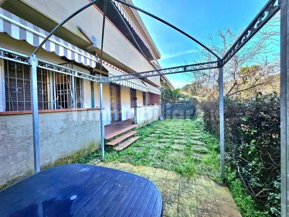 Appartamento in vendita a Massa