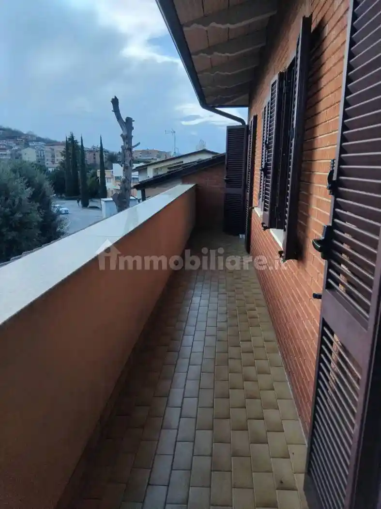 Appartamento in affitto a Corciano