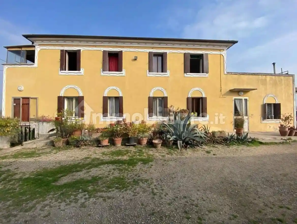 Casa indipendente in vendita a Badia Polesine