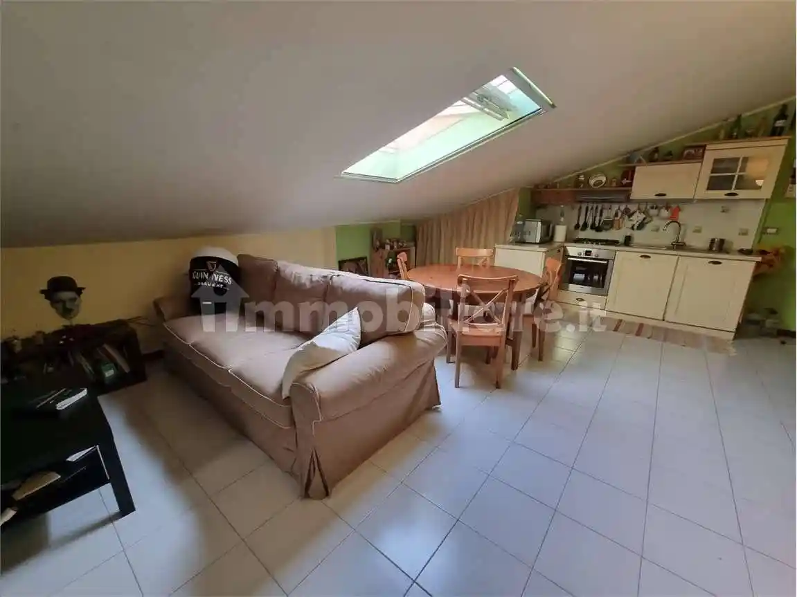 Appartamento in vendita a Sarzana