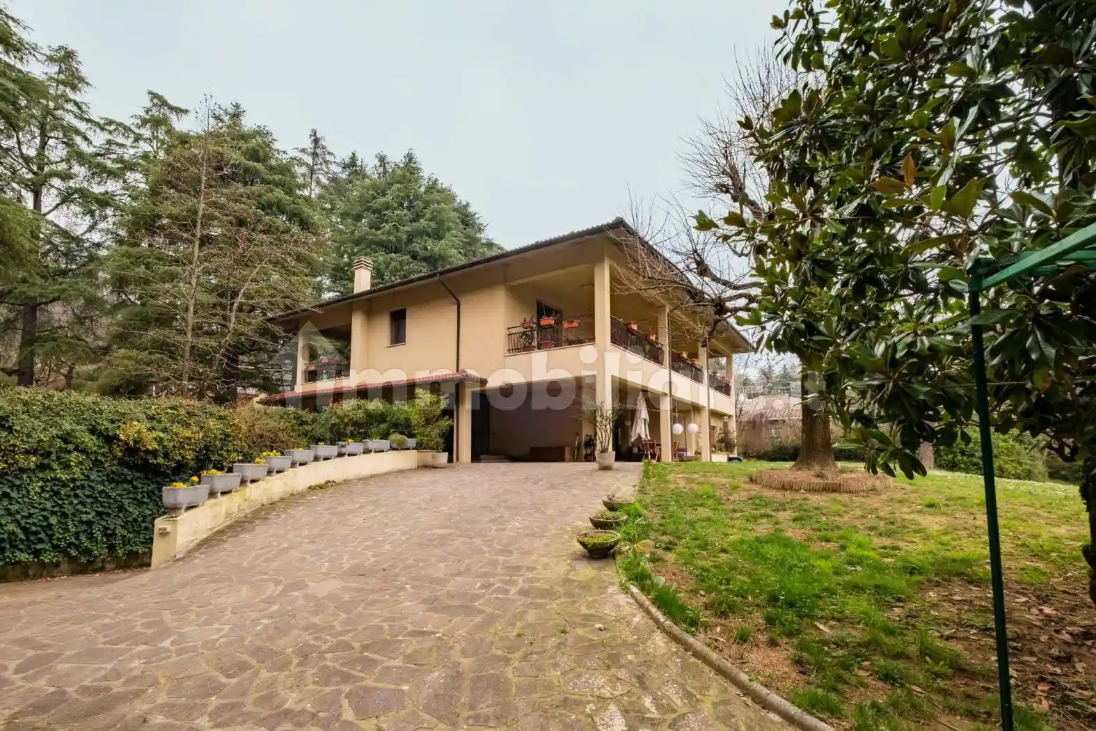 Villa in vendita a Pianoro