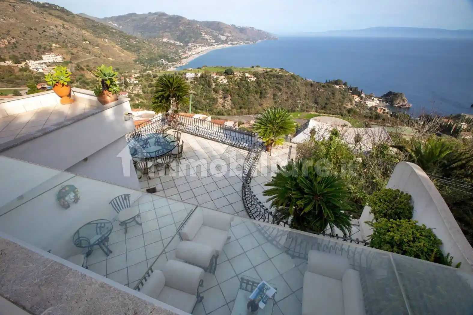 Appartamento in vendita a Taormina