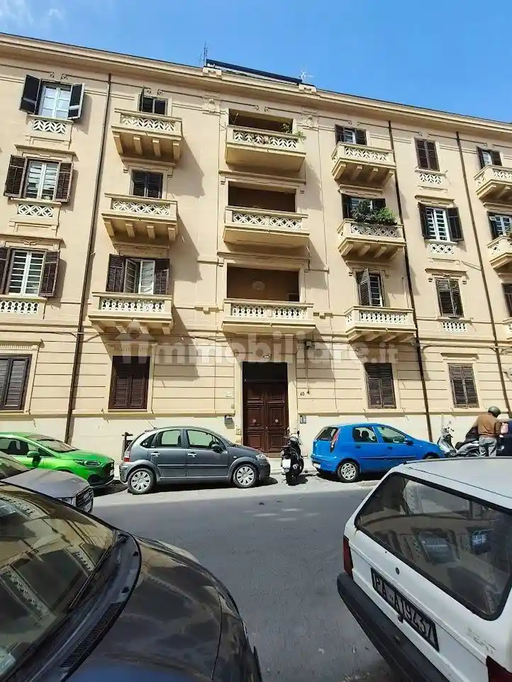 Appartamento in vendita a Palermo