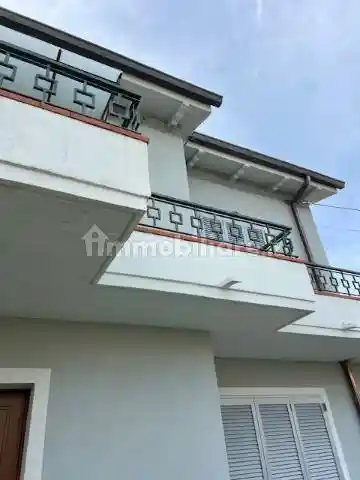 Casa indipendente in vendita a Agliana