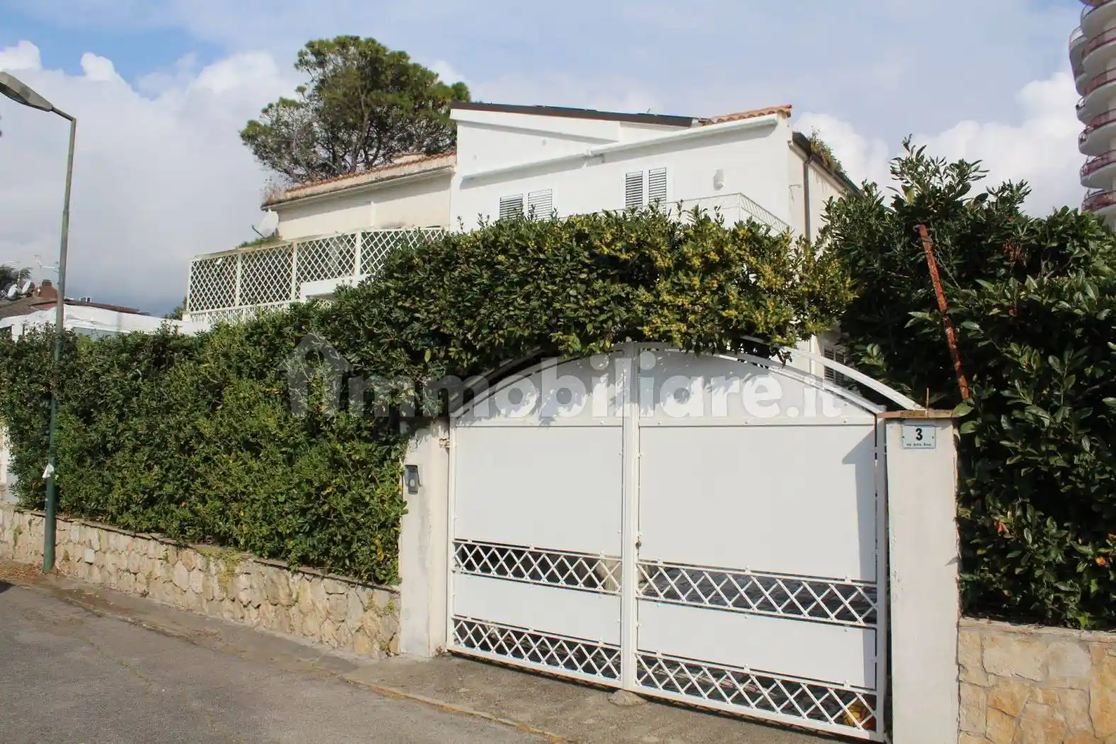 Villa in affitto a Formia