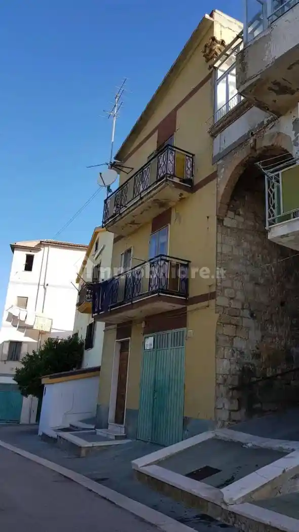 Villa in vendita a Montenero di Bisaccia