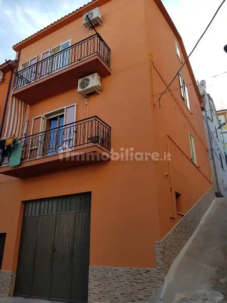 Villa in vendita a Montenero di Bisaccia