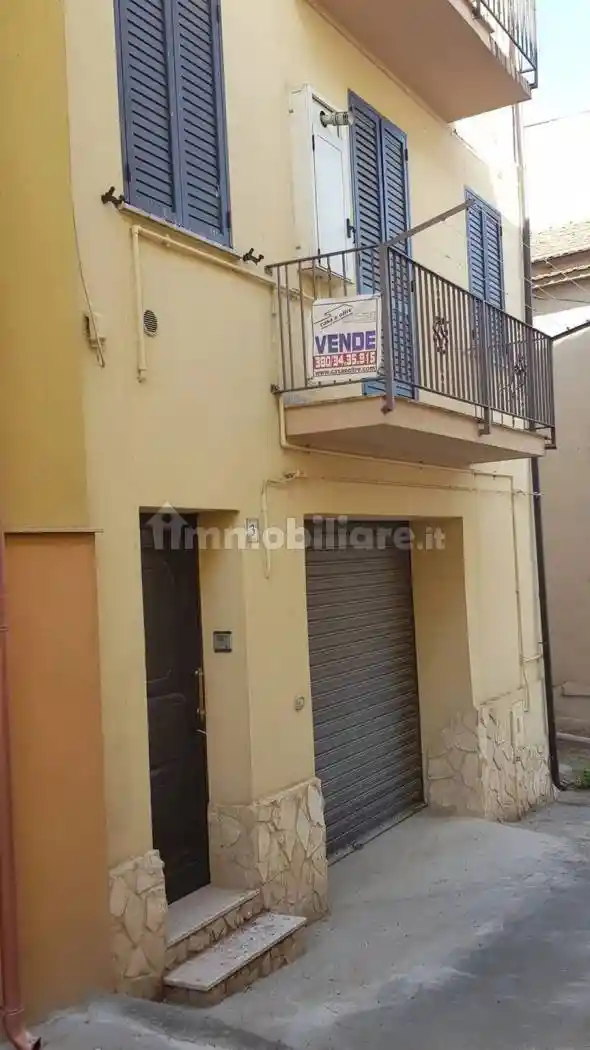 Villa in vendita a Montenero di Bisaccia