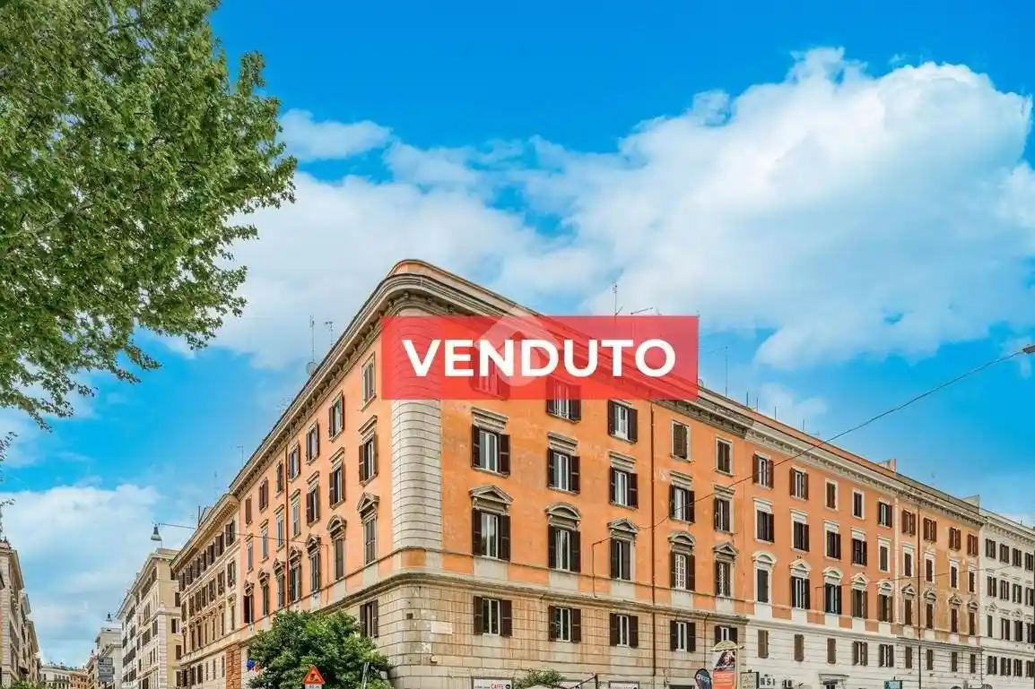 Appartamento in vendita a Roma