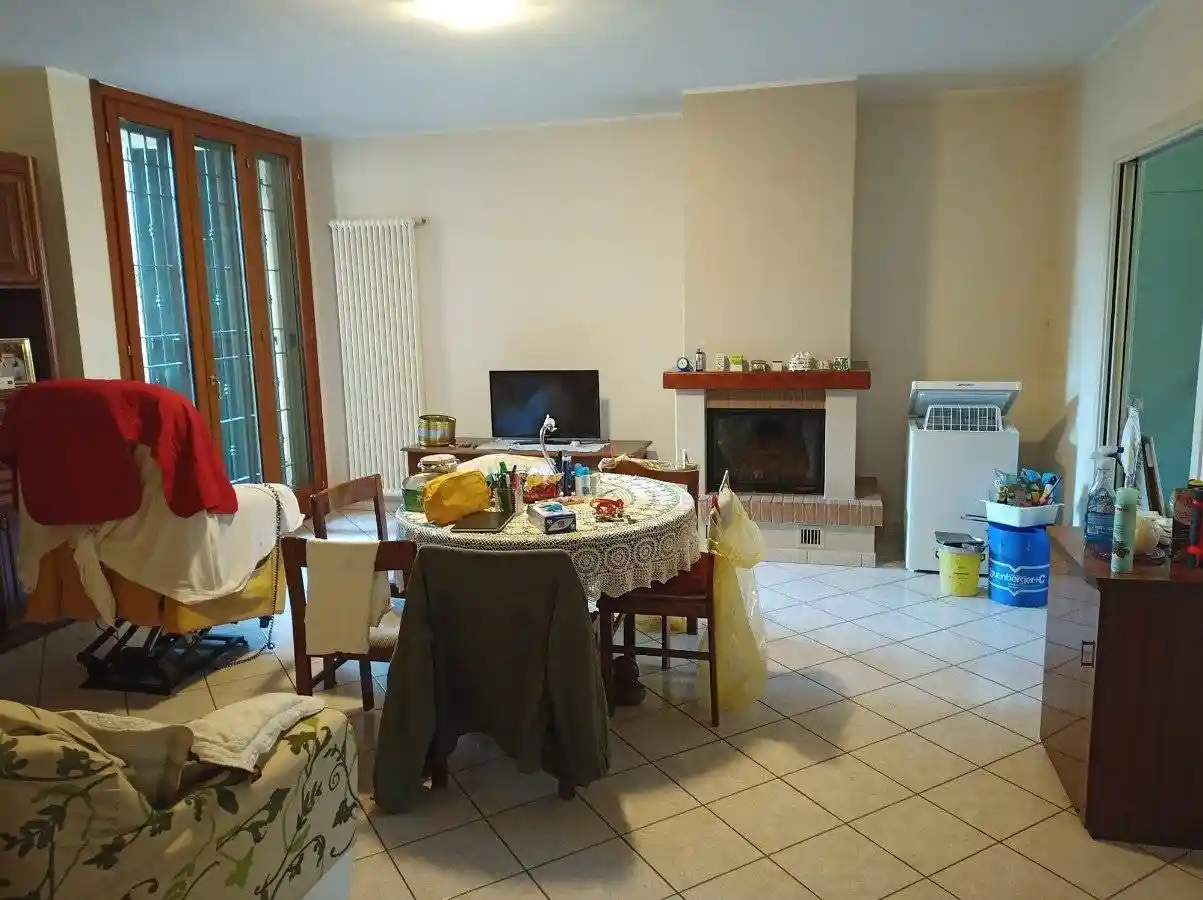 Appartamento in vendita a Reggio Emilia