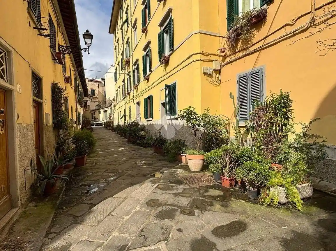 Appartamento in vendita a Firenze