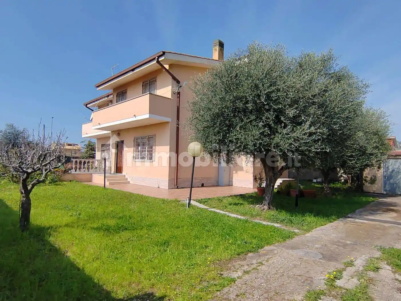 Villa in vendita a Fiumicino
