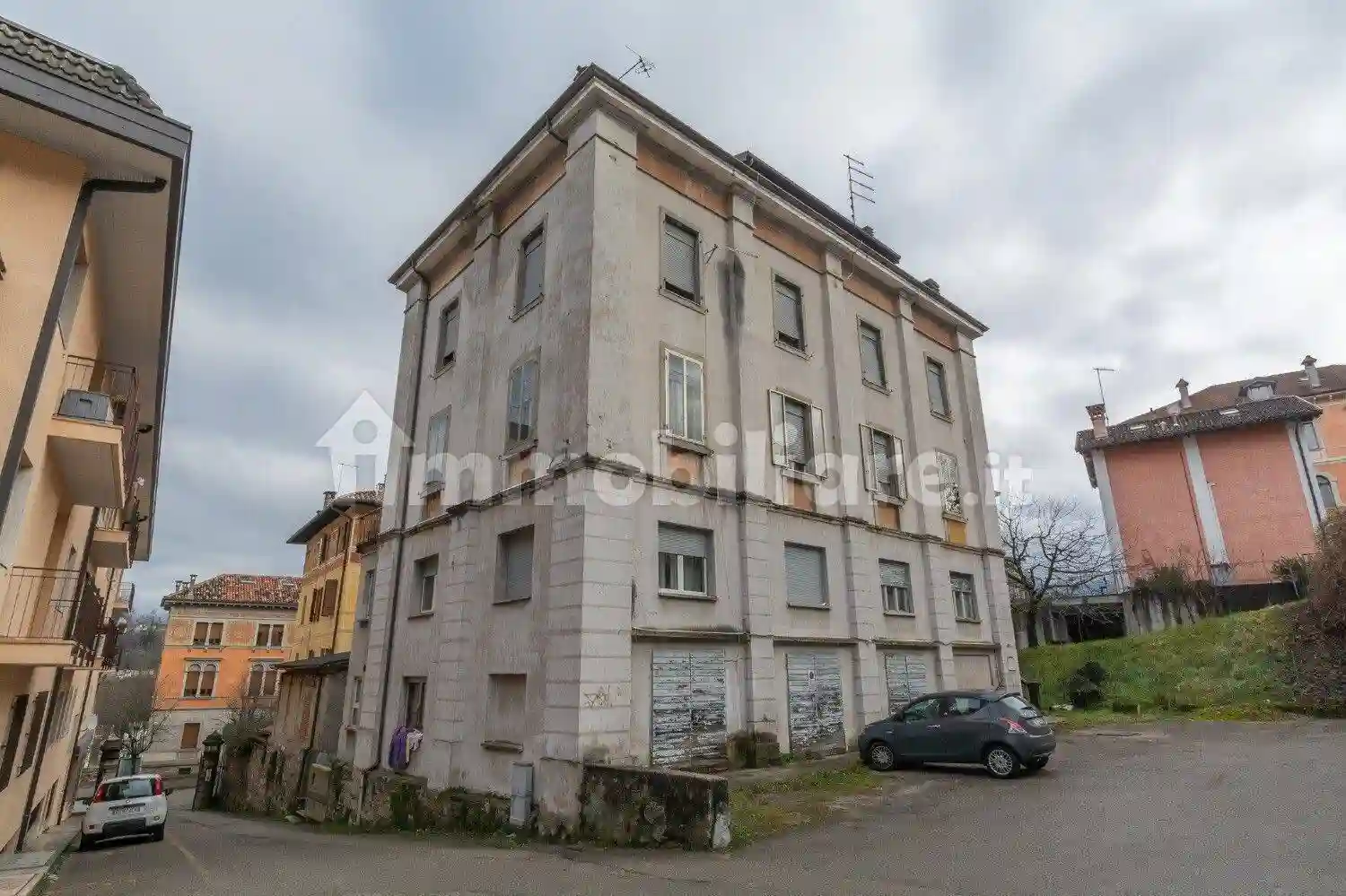 Palazzo - Edificio - foto 2