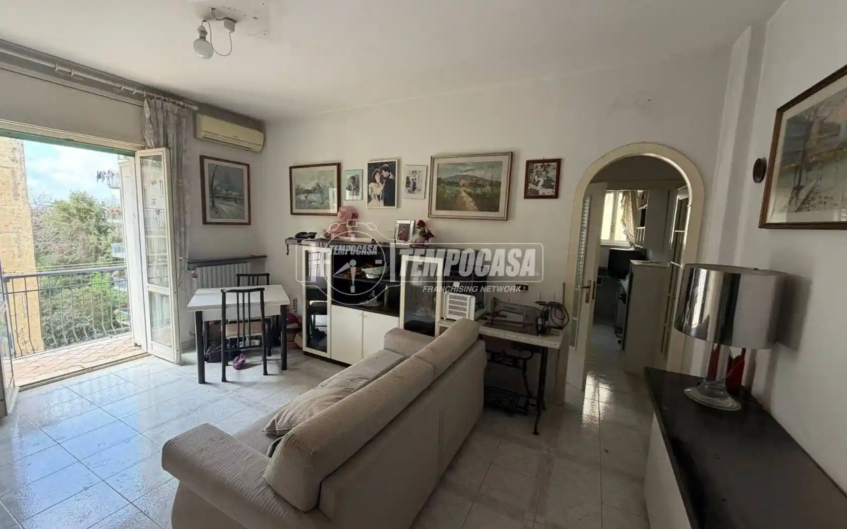 Appartamento in vendita a Napoli