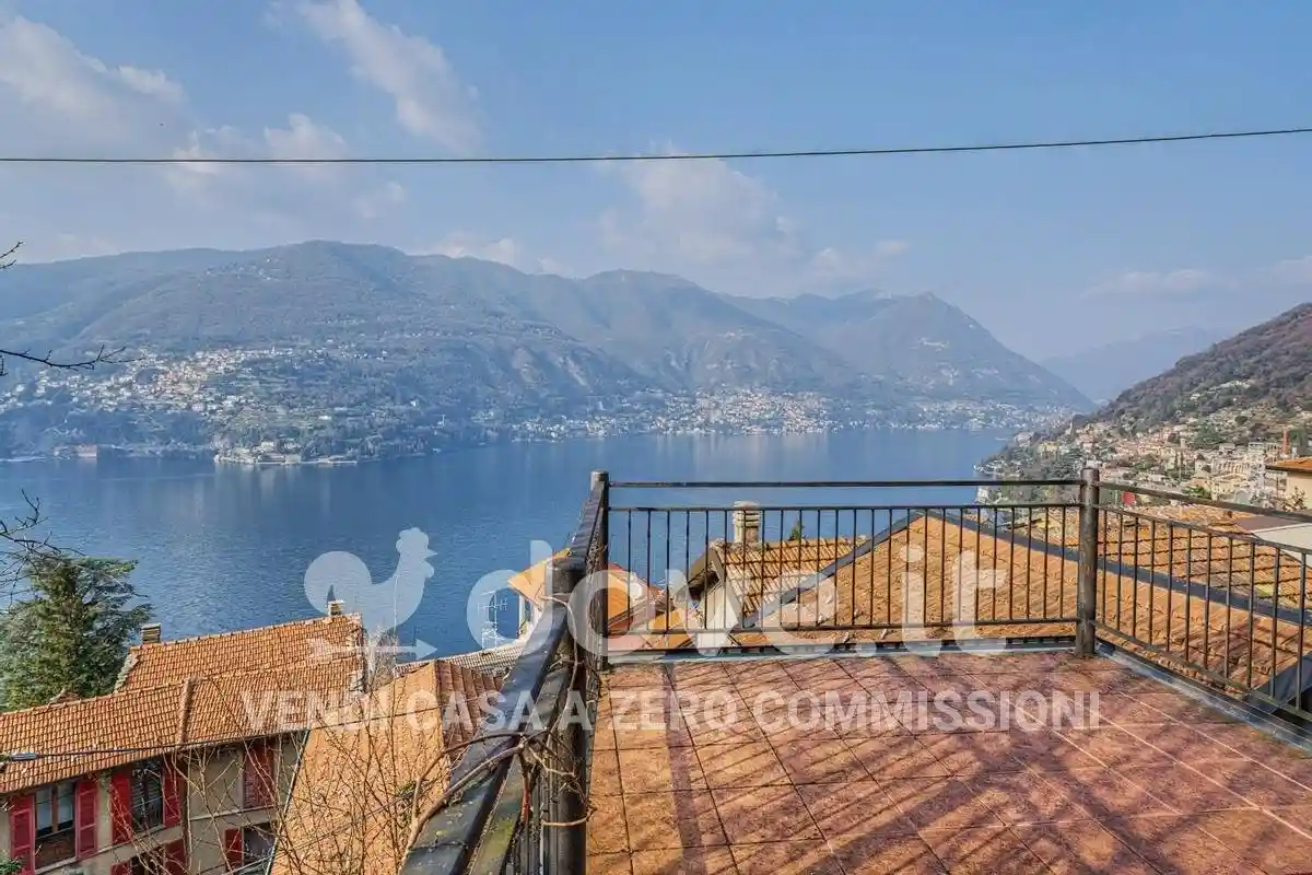 Villa in vendita a Blevio