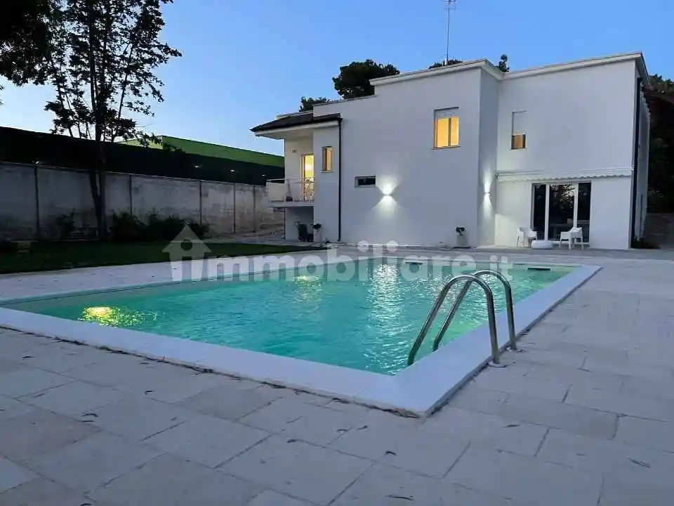 Villa in vendita a Cavallino