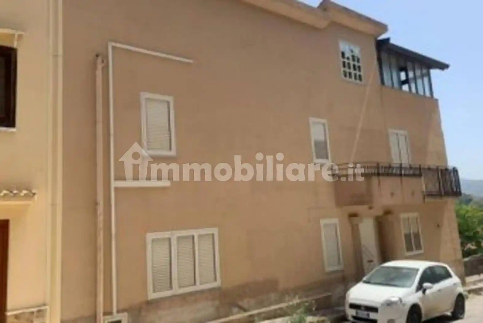 Appartamento in vendita a Contessa Entellina