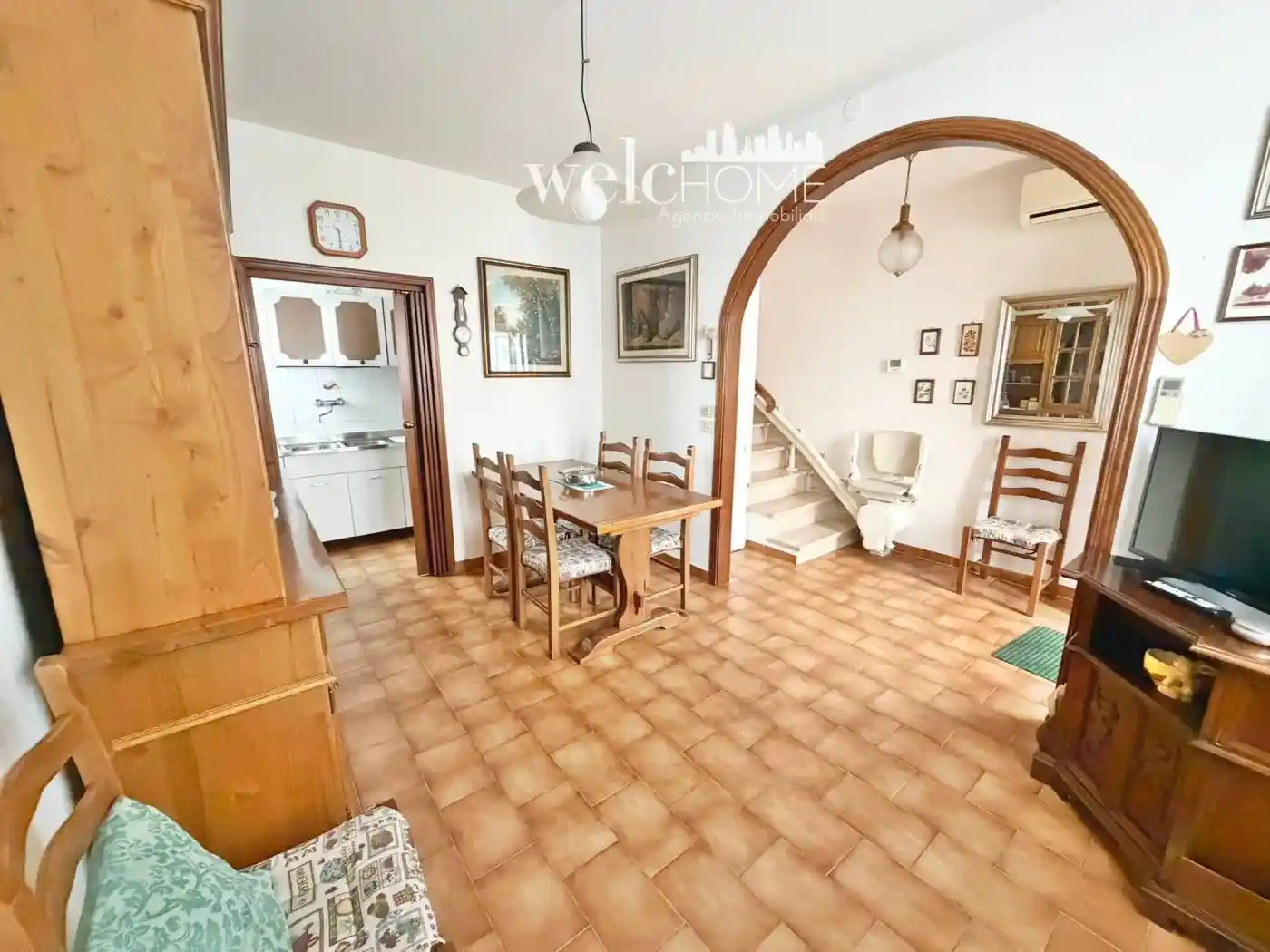 Casa indipendente in vendita a Campi Bisenzio