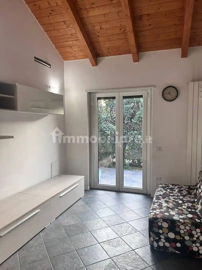 Appartamento in affitto a Monza