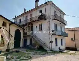 Appartamento in vendita a Valdobbiadene