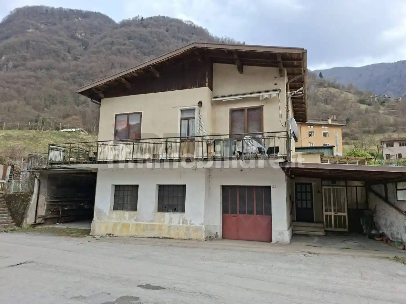 Casa indipendente in vendita a Borgo Valbelluna