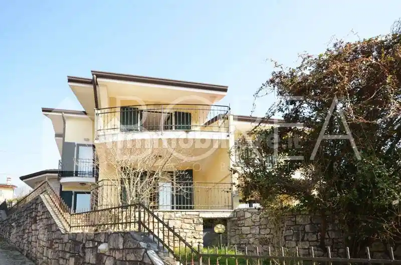 Villa in affitto a Duino-Aurisina