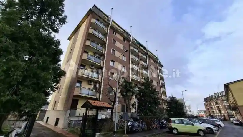 Appartamento in vendita a Baranzate