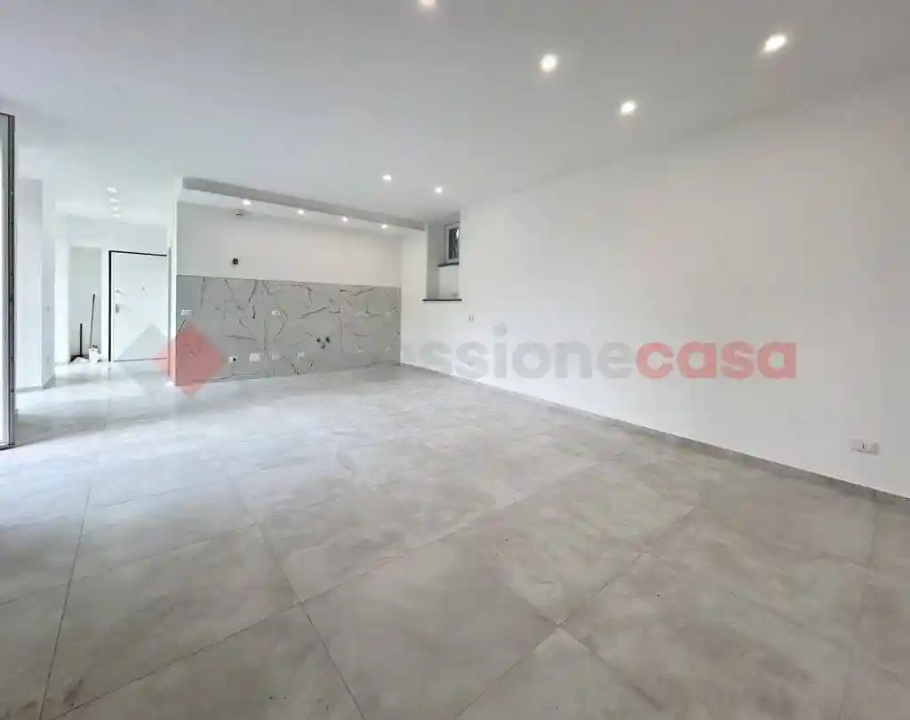 Appartamento in vendita a Arona