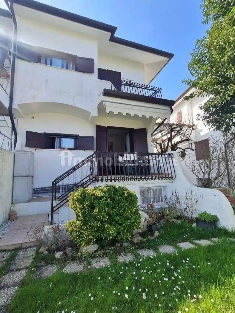 Villetta a schiera - foto 4