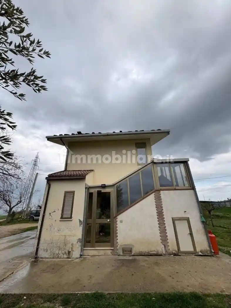 Casa indipendente in vendita a Penne