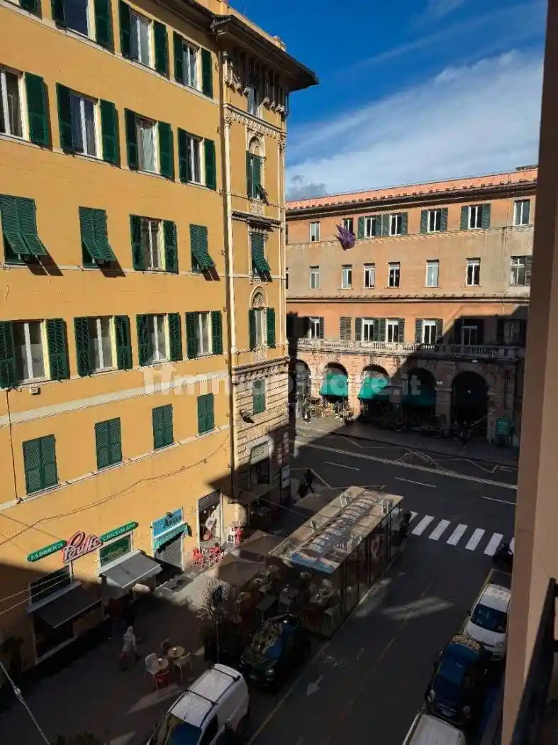 Appartamento in vendita a Genova