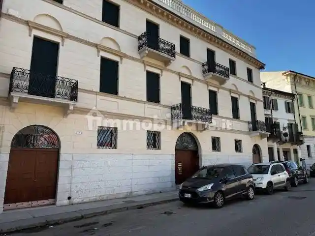 Appartamento in affitto a Verona