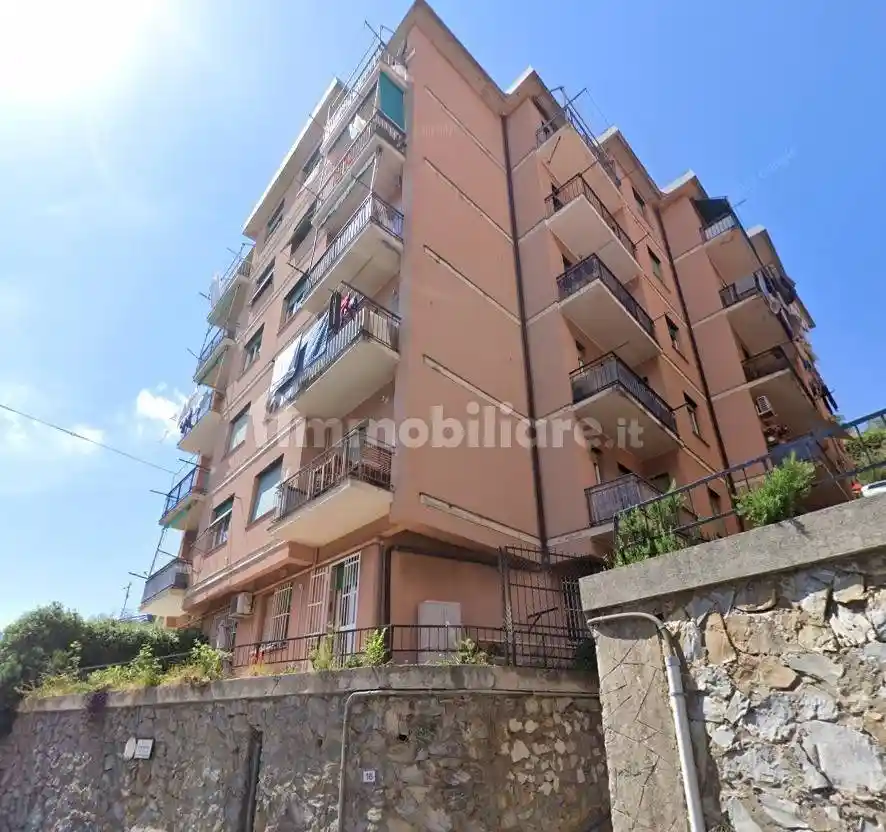 Appartamento in vendita a Genova