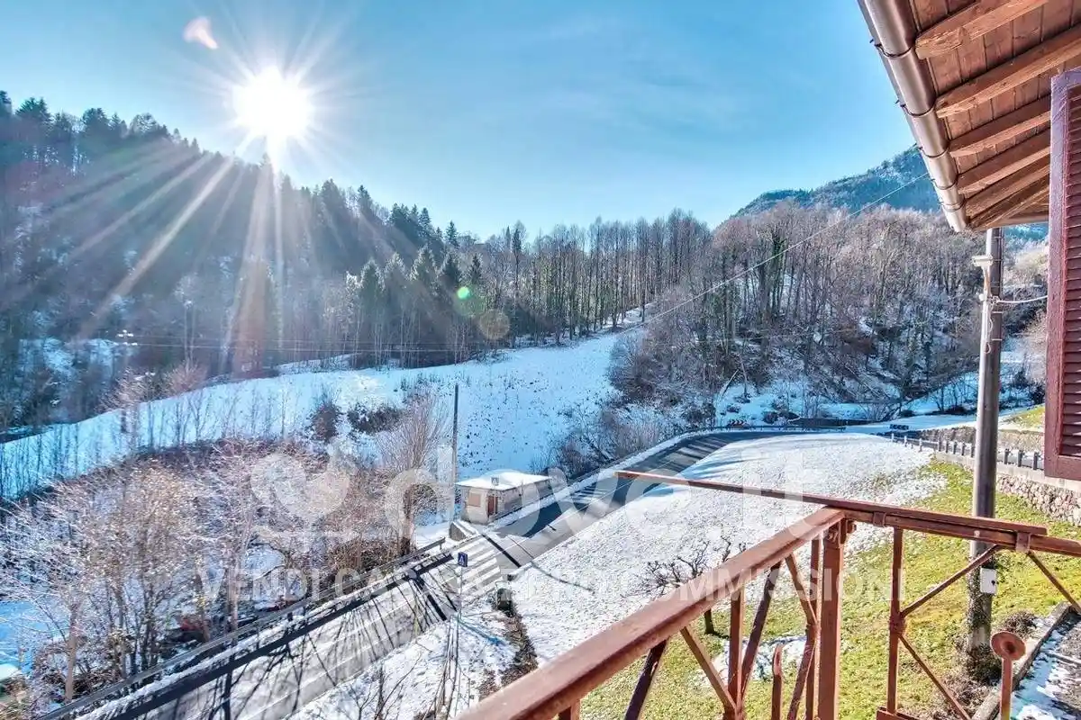 Appartamento in vendita a Santa Brigida