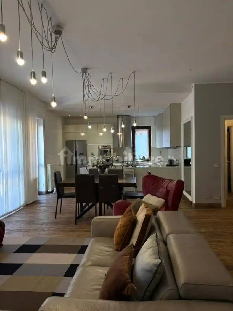 Appartamento in vendita a Como