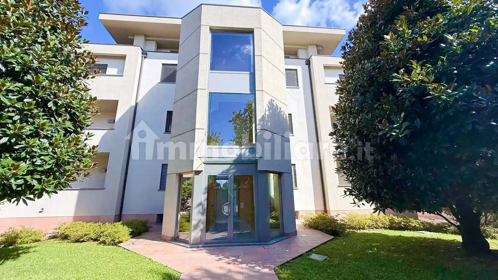 Appartamento in affitto a Giussano