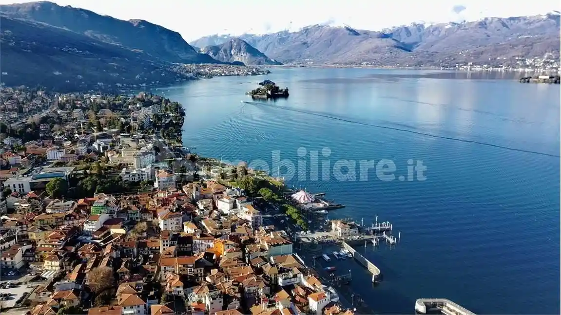 Villa in vendita a Stresa