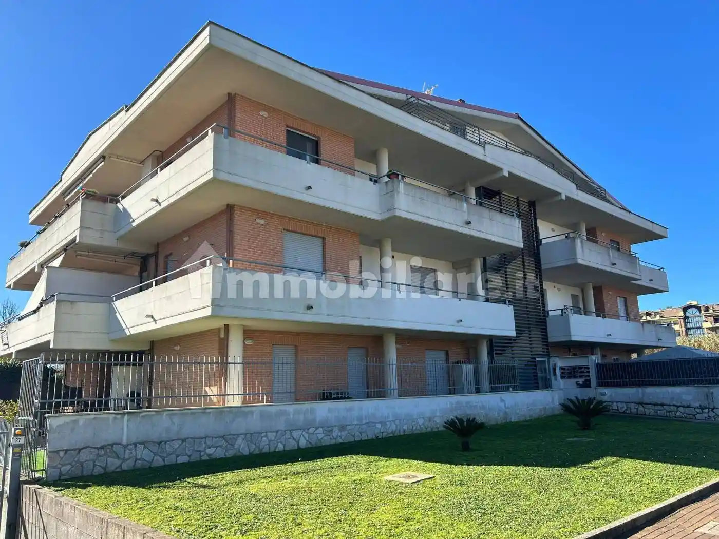 Appartamento in vendita a Aprilia