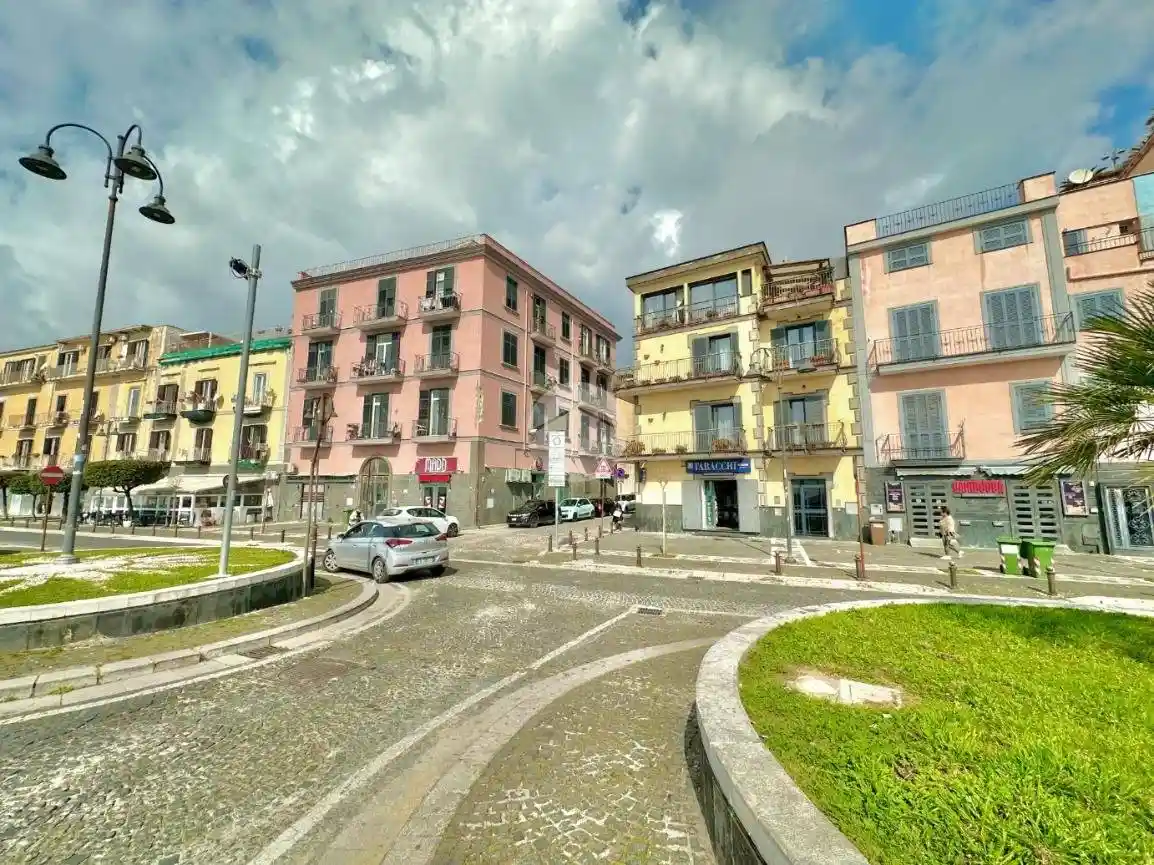 Appartamento in affitto a Pozzuoli